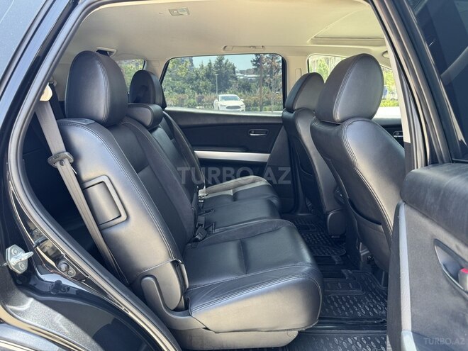 Mazda CX-9-16