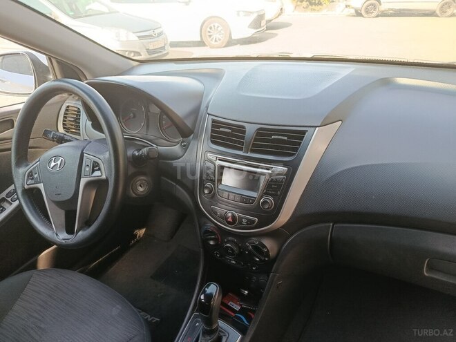 Hyundai Accent 2014, 335,000 km - 1.6 l - Bakı