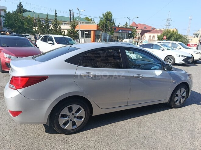 Hyundai Accent 2014, 335,000 km - 1.6 l - Bakı