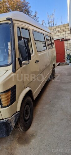 Mercedes 208 D 1984, 506,858 km - 2.5 l - Şəmkir