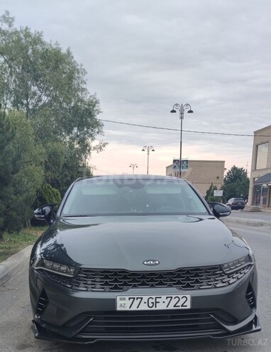 Kia K5-4