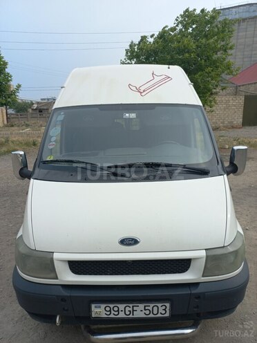 Ford Transit-1