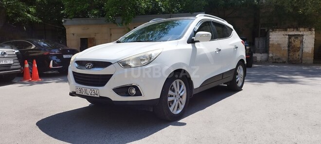 Hyundai ix35 2010, 253,000 km - 2.4 l - Bakı