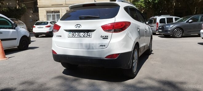 Hyundai ix35 2010, 253,000 km - 2.4 l - Bakı