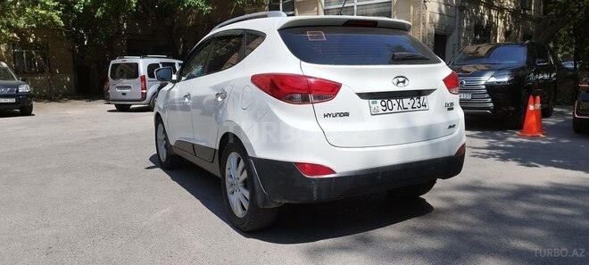Hyundai ix35 2010, 253,000 km - 2.4 l - Bakı