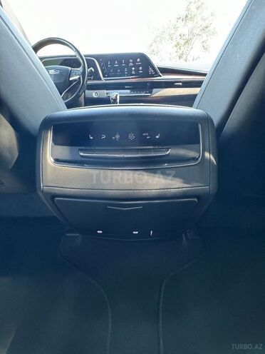 Cadillac Escalade-16