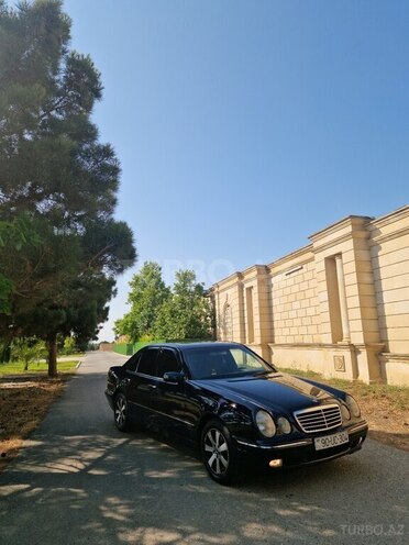 Mercedes E 220 d 2000, 385,000 km - 2.2 л - Bakı