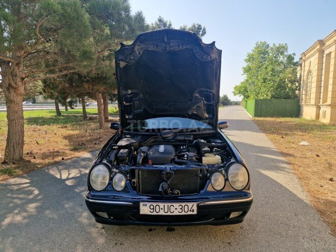 Mercedes E 220 d 2000, 385,000 km - 2.2 л - Bakı