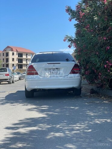 Mercedes C 240 2001, 258,888 km - 2.6 л - Bakı