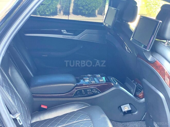 Audi A8 2014, 170,000 km - 4.0 l - Bakı