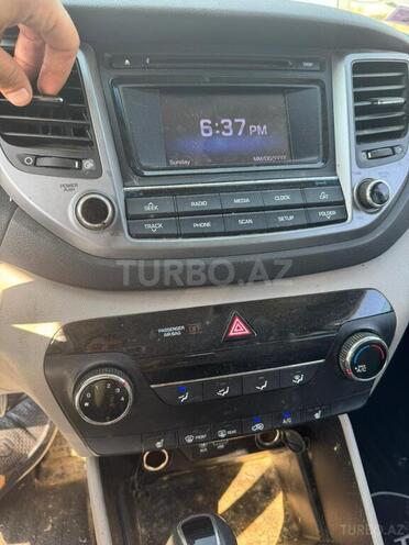 Hyundai Tucson 2017, 203,000 km - 2.0 l - Bakı