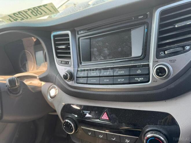 Hyundai Tucson 2017, 203,000 km - 2.0 l - Bakı