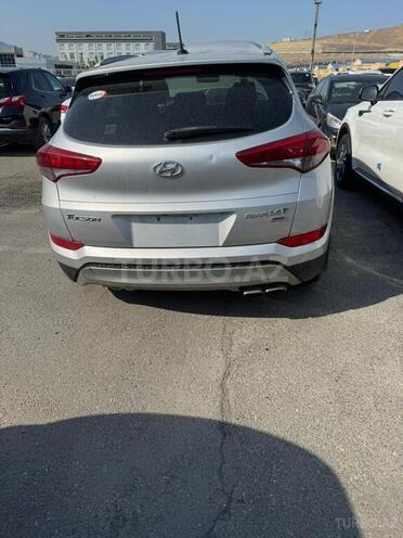 Hyundai Tucson 2017, 203,000 km - 2.0 l - Bakı