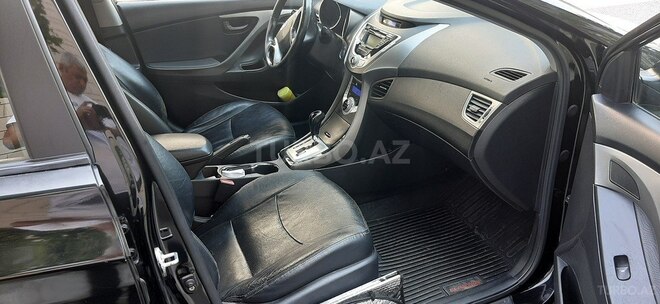Hyundai Elantra 2011, 156,900 km - 1.8 l - Bakı