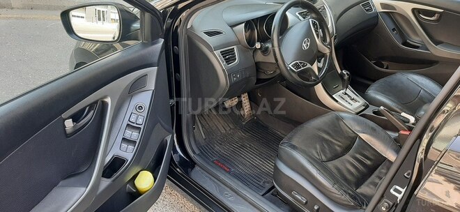 Hyundai Elantra 2011, 156,900 km - 1.8 l - Bakı