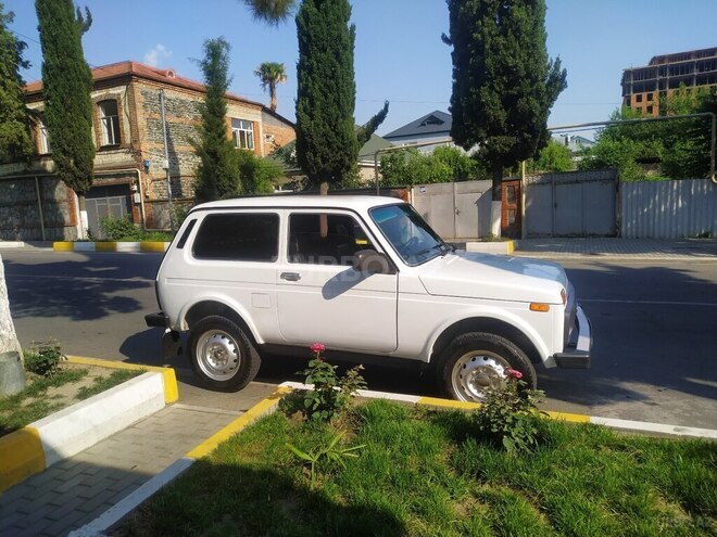 LADA (VAZ) Niva 2012, 20,000 km - 1.7 л - Zaqatala