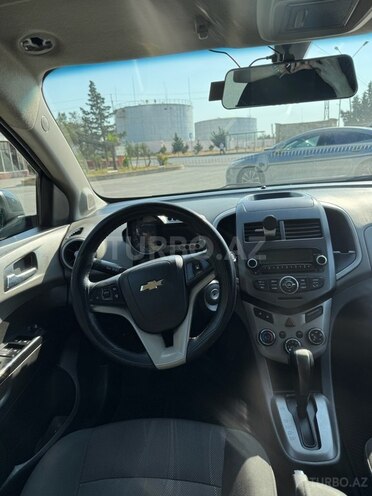 Chevrolet Aveo-9