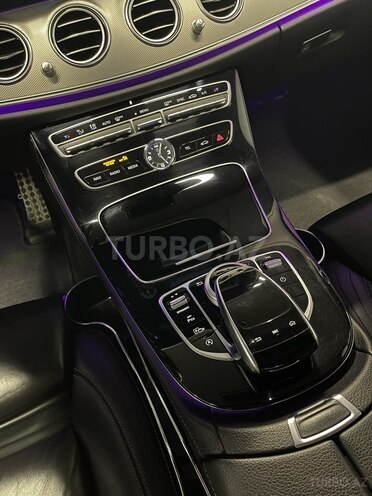 Mercedes E 220 d 2016, 194,000 km - 2.2 l - Bakı