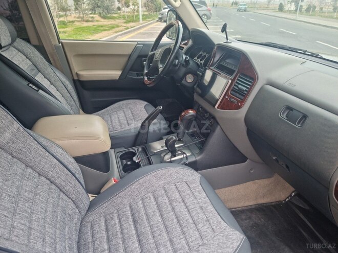 Mitsubishi Pajero 2006, 182,000 km - 3.0 l - Bakı