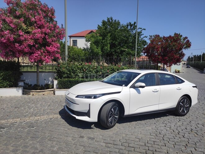 Changan Qiyuan A05 2025, 0 km - 1.5 l - Bakı