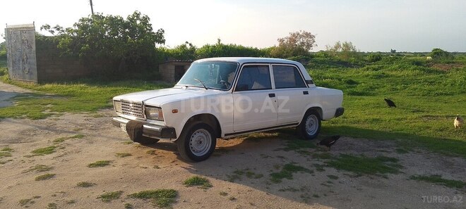 LADA (VAZ) 2107 2003, 95,000 km - 1.6 л - Masallı