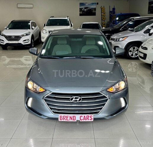 Hyundai Elantra-22