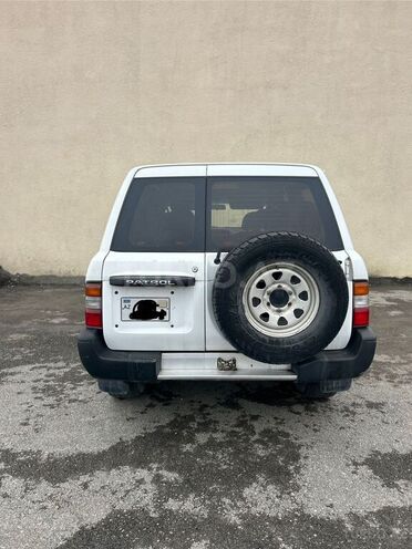 Nissan Patrol 2001, 317,000 km - 3.0 л - Qəbələ
