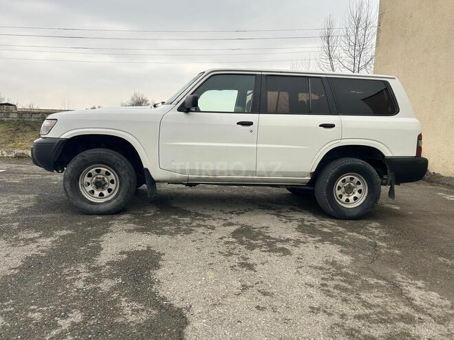 Nissan Patrol 2001, 317,000 km - 3.0 л - Qəbələ