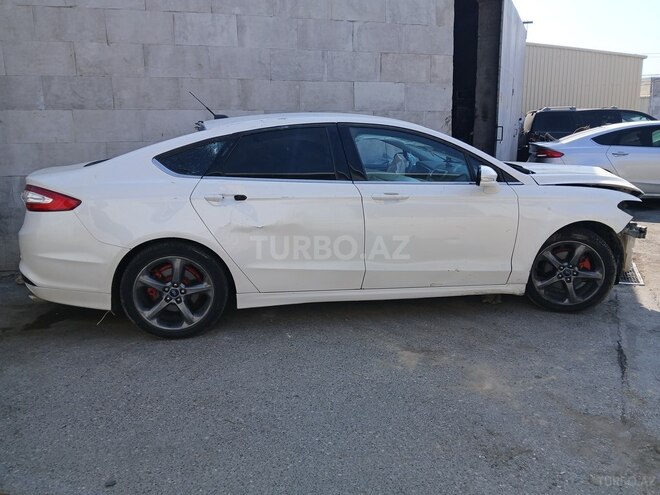 Ford Fusion (North America) 2014, 205,000 km - 2.5 l - Bakı