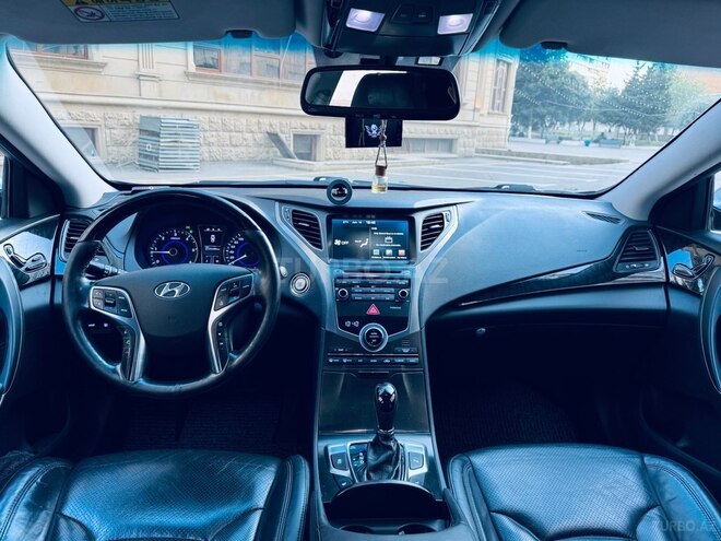 Hyundai Grandeur 2015, 256,000 km - 2.2 l - Bakı