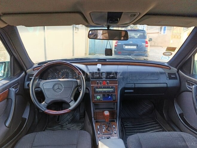 Mercedes C 200 1998, 427,500 km - 2.0 л - Bakı