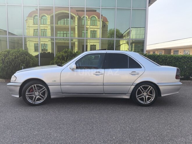 Mercedes C 240 1998, 242,000 km - 2.4 л - Bakı
