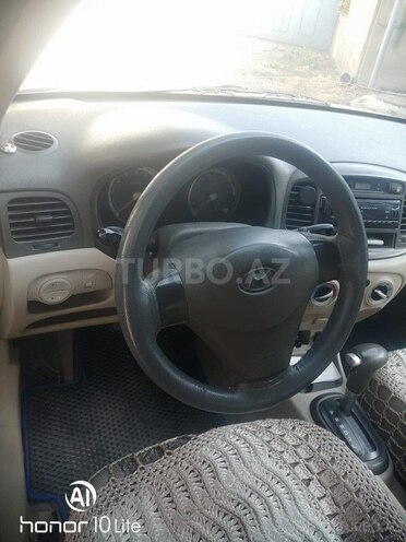 Hyundai Accent 2009, 332,000 km - 1.4 l - Bakı