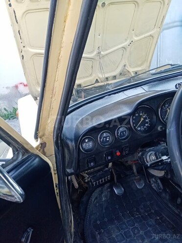 LADA (VAZ) 2106 1988, 95,000 km - 1.6 l - Salyan