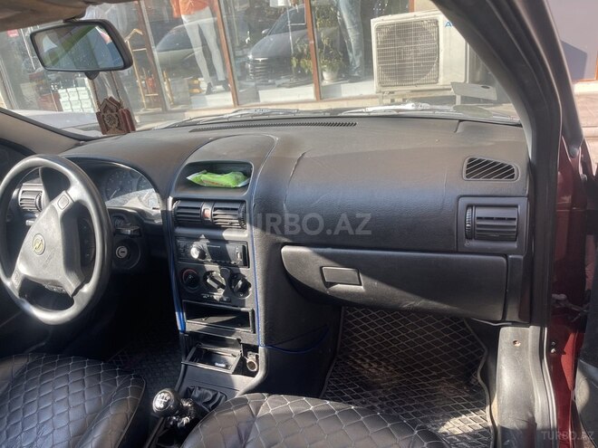 Opel Astra 1998, 240,000 km - 1.8 l - Bakı