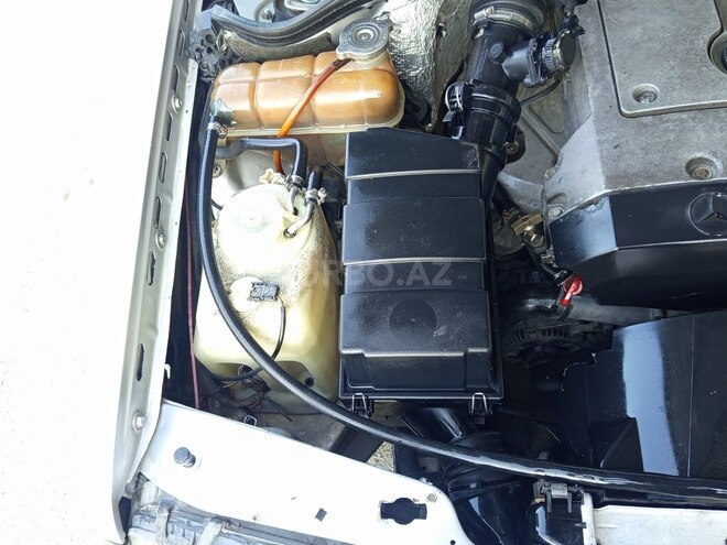 Mercedes E 220 1995, 228,000 km - 2.2 l - Bakı