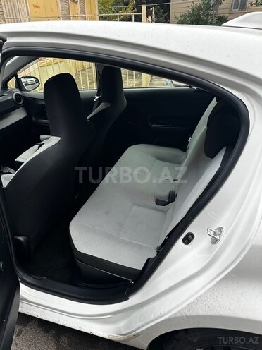 Toyota Aqua 2017, 104,000 km - 1.5 l - Bakı