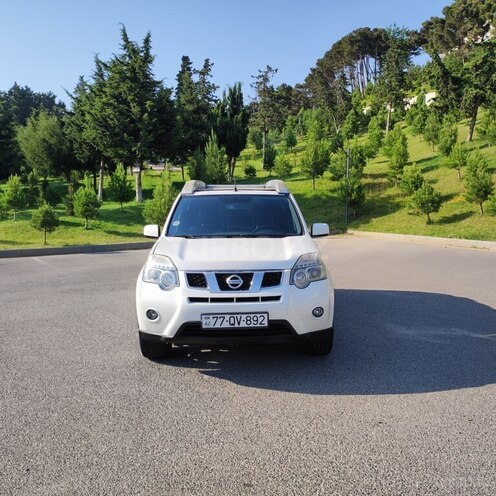 Nissan X-Trail 2015, 25,000 km - 2.5 l - Bakı
