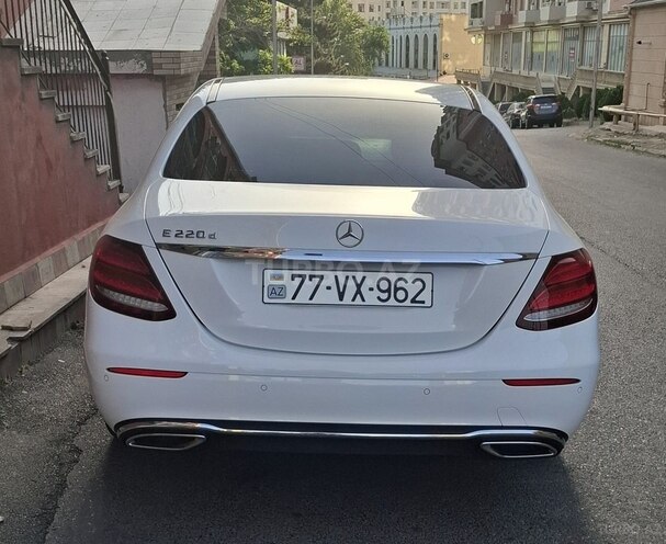 Mercedes E 220 d 2016, 170,000 km - 2.0 l - Bakı