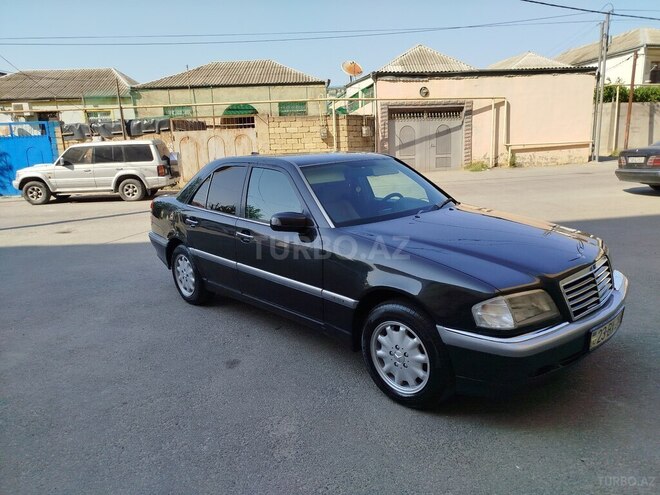 Mercedes C 200 1995, 297,000 km - 2.0 l - Bakı