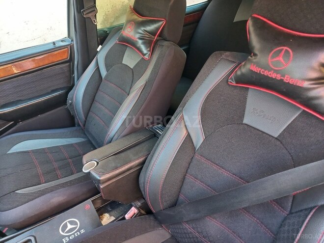 Mercedes E 220 1993, 198,220 km - 2.2 л - Bakı