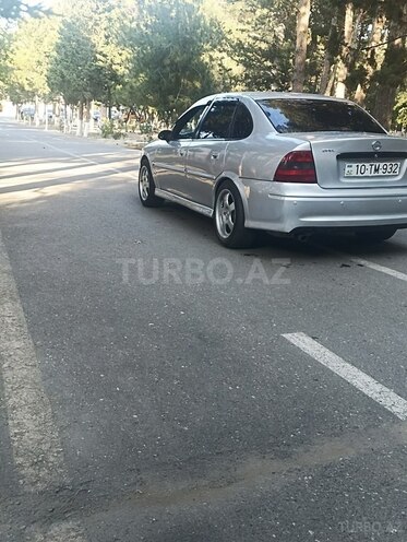 Opel Vectra 1997, 357,000 km - 1.8 л - Sumqayıt