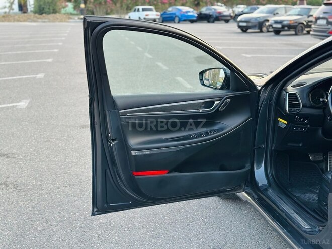 Hyundai Grandeur-15