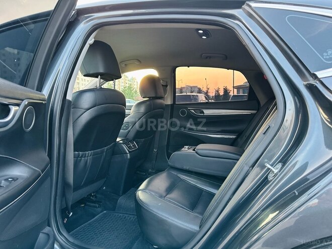 Hyundai Grandeur-14