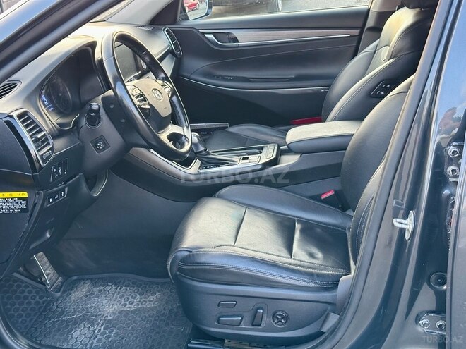 Hyundai Grandeur-17