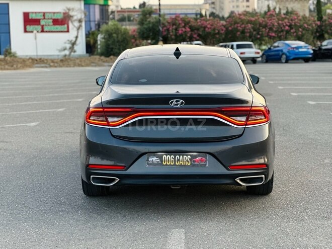 Hyundai Grandeur-23
