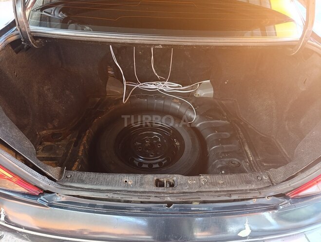 Nissan Sunny 2004, 303,000 km - 1.3 l - Biləsuvar