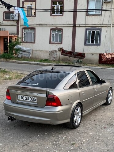 Opel Vectra 2001, 390,000 km - 2.0 l - Masallı