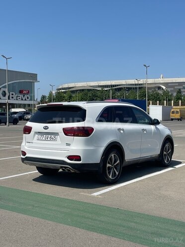 Kia Sorento-2