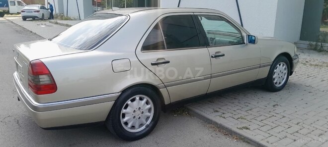 Mercedes C 180 1996, 392,000 km - 1.8 l - Beyləqan